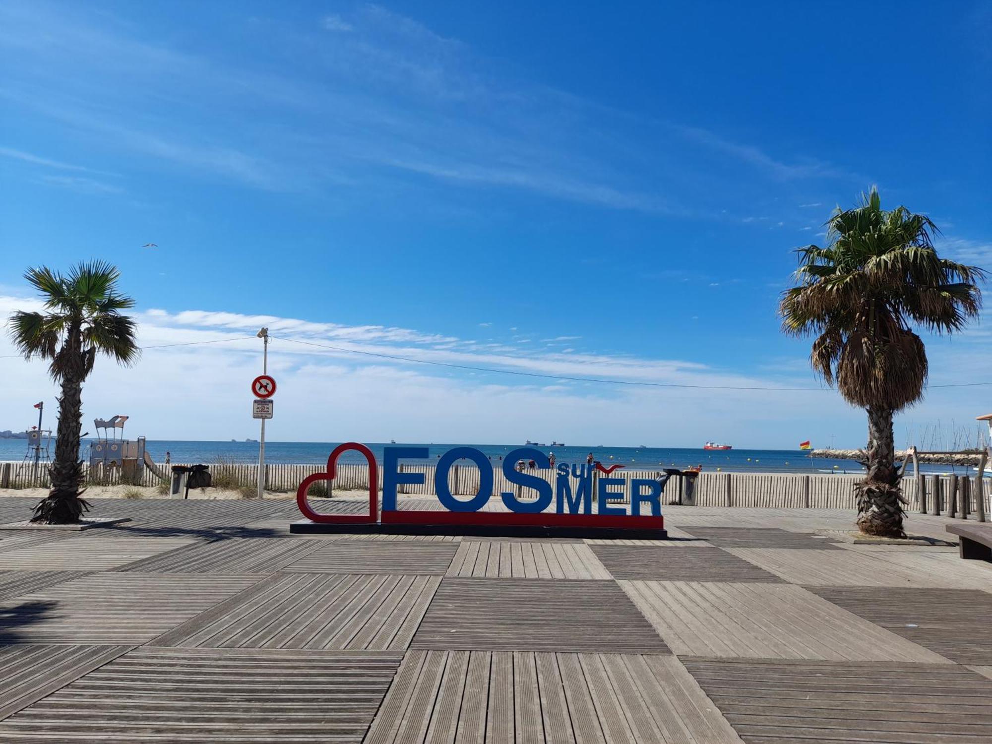Hotel Restaurant Calypso Fos-sur-Mer Buitenkant foto